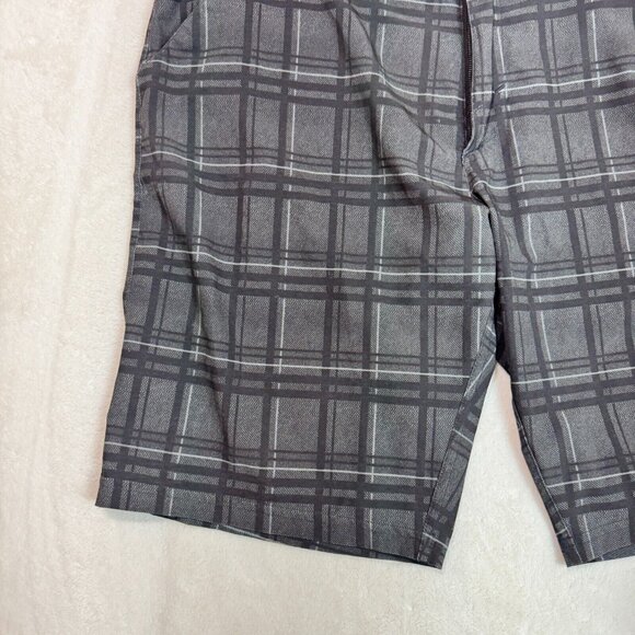 Oakley Bermuda Plaid Shorts Gray Golf Casual Active Wear Men’s Size 32W - Picture 7 of 12